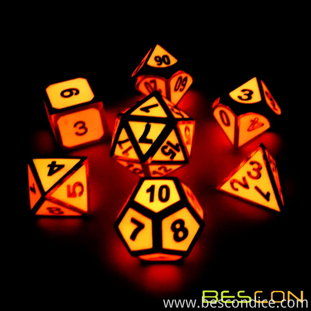 Rose Golden Metal Glowing Dice Rpg Set 1 Rose Golden Metal Glowing Dice Rpg Set 1
